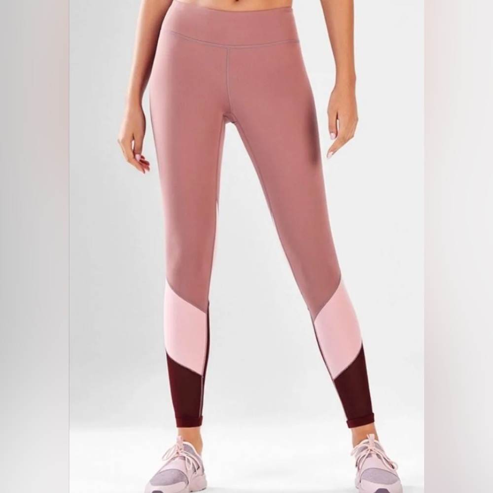 Fabletics Mid-rise leggings Sz. S